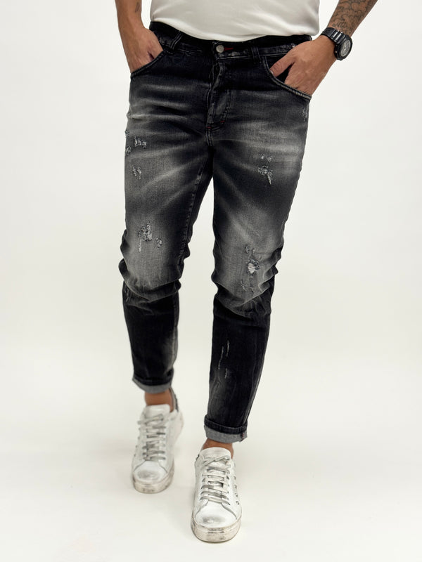 Jeans modello DSQ slim grigio rotturine