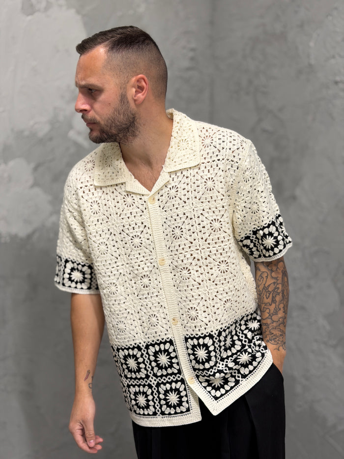 Camicia traforata manica corta fiore panna