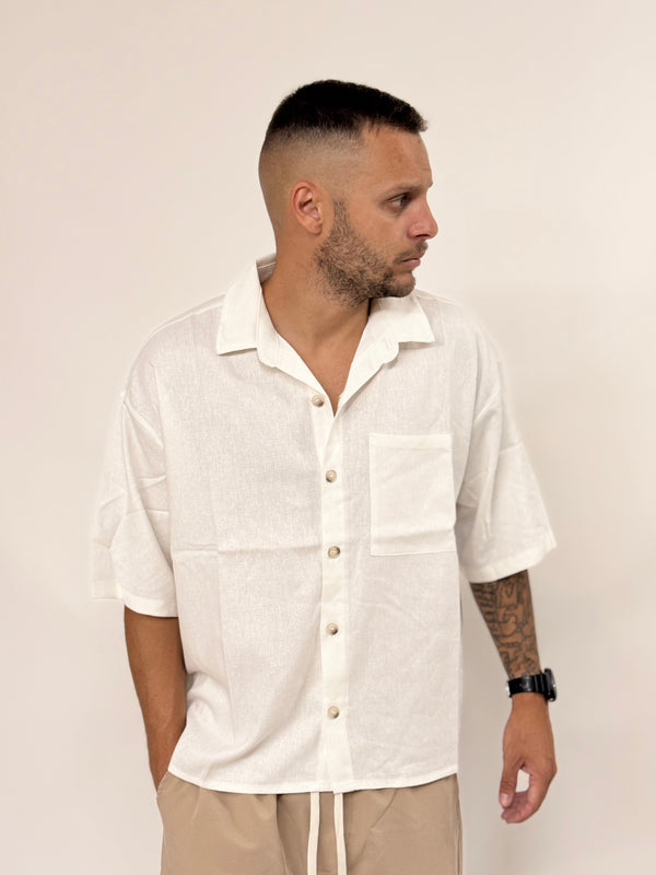 Camicia A.D over boxy fit in lino bianca
