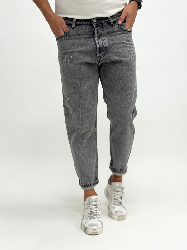 Jeans carrot fit grigio chiaro