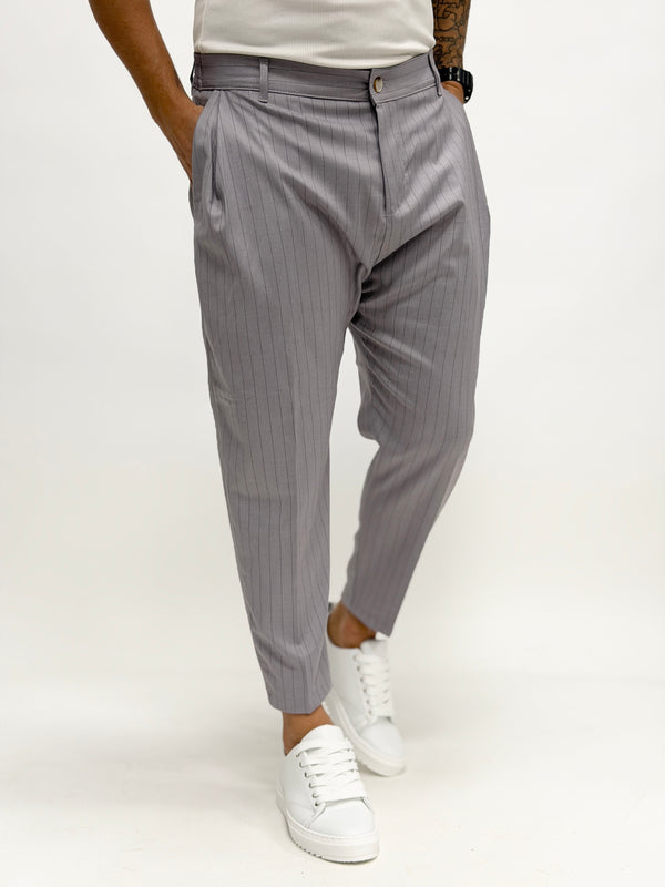 Pantalone MADRID con pinces gessato grigio chiaro