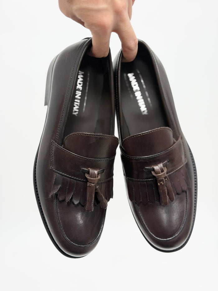 Mocassino Malkutha con nappine moro